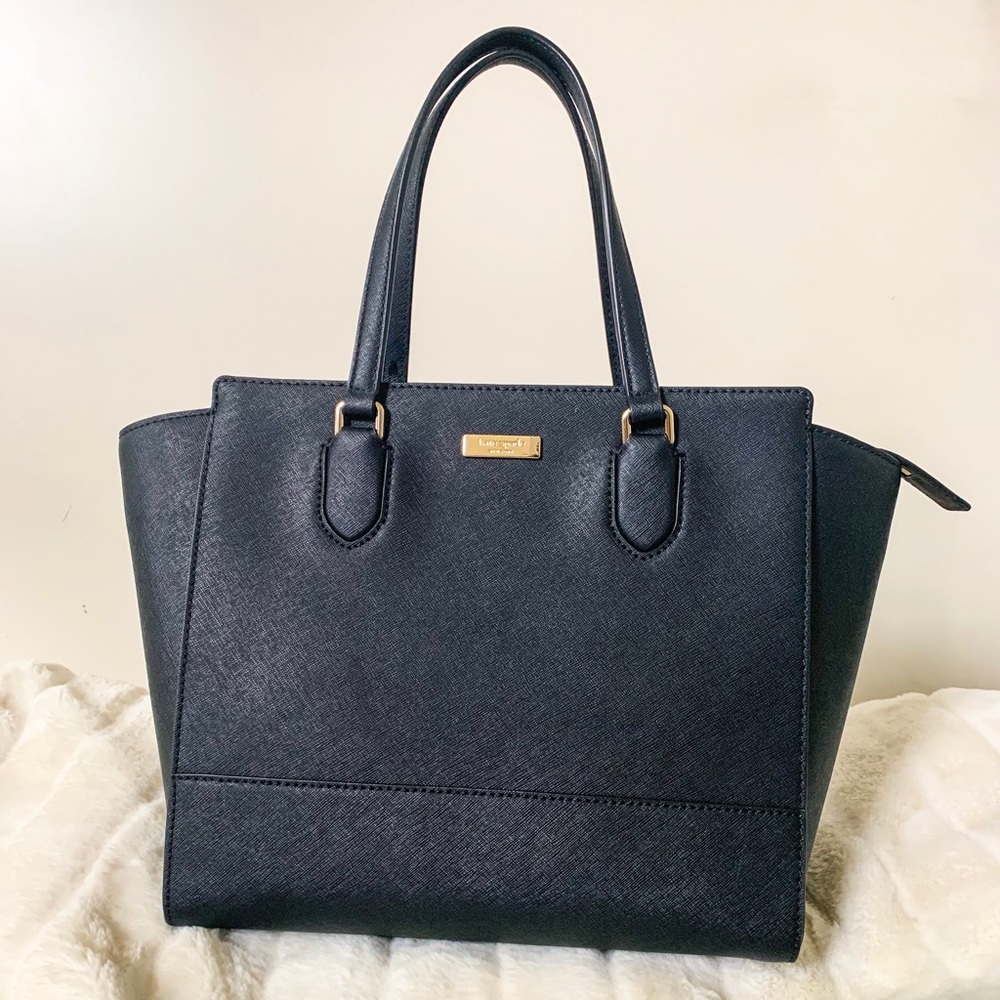 NWT Kate Spade Handlee Laurel Way (Black)